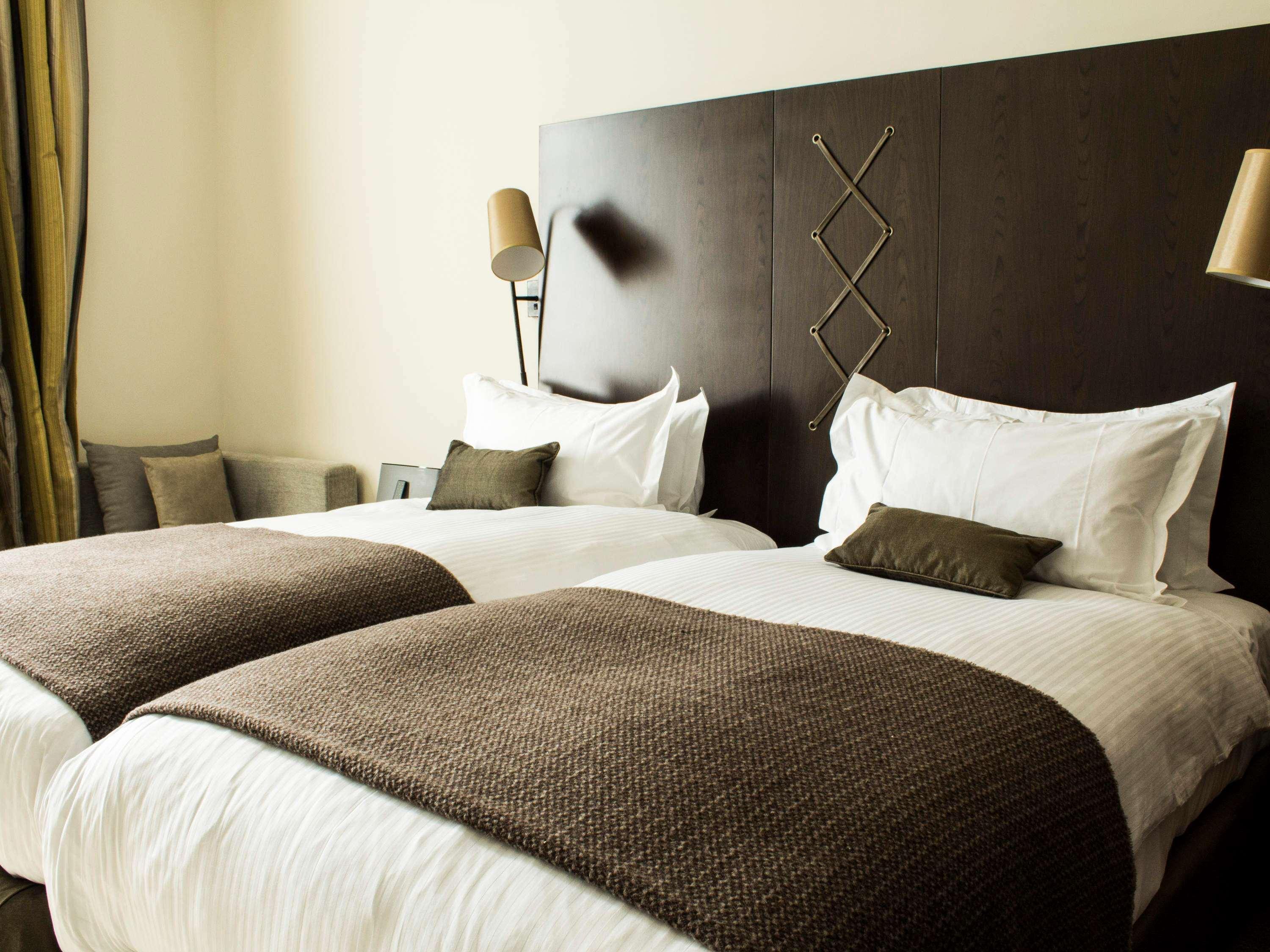 Sofitel Montevideo Casino Carrasco & Spa ภายนอก รูปภาพ A bed