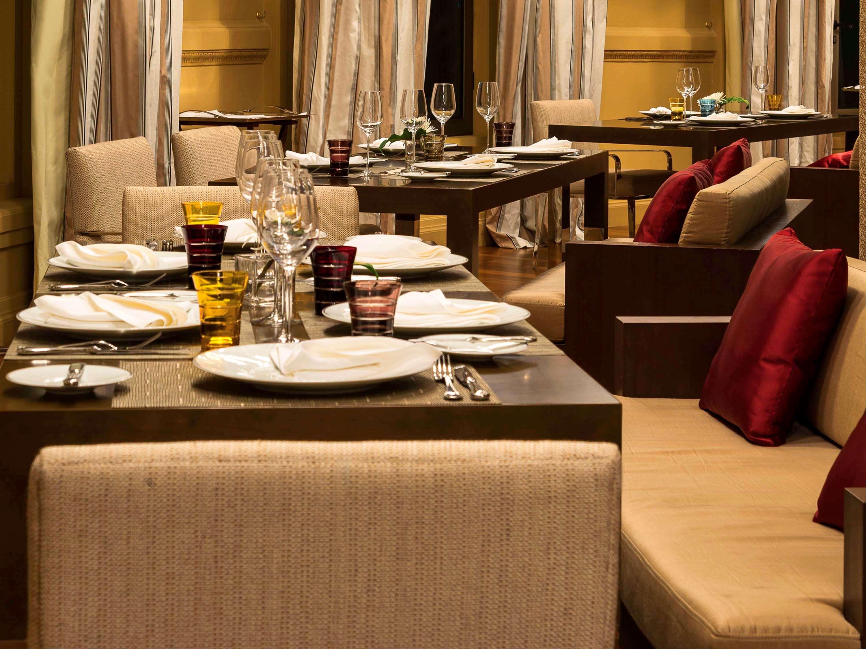 Sofitel Montevideo Casino Carrasco & Spa ภายนอก รูปภาพ The interior of the restaurant
