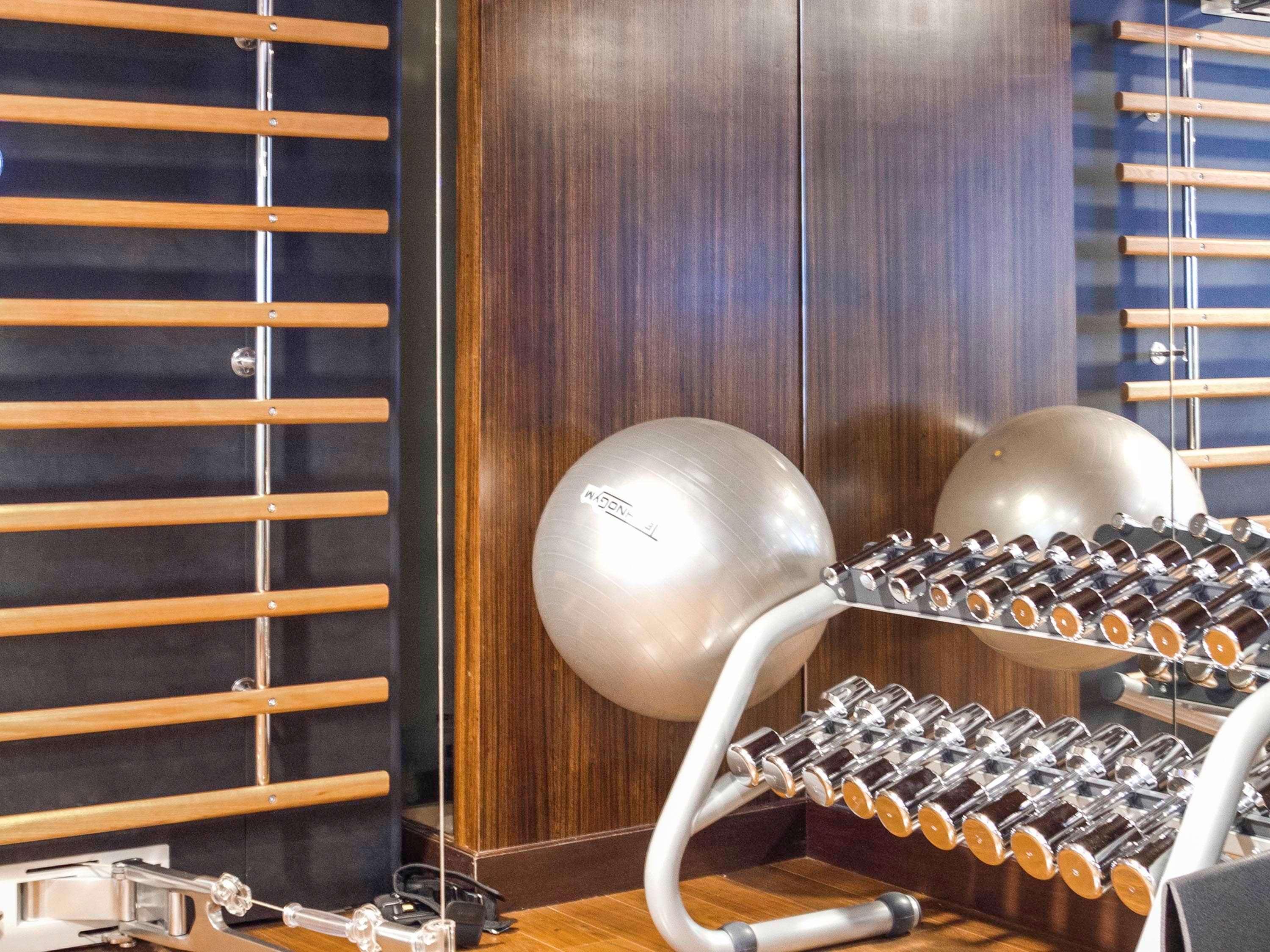 Sofitel Montevideo Casino Carrasco & Spa ภายนอก รูปภาพ The gym at the 50m pool