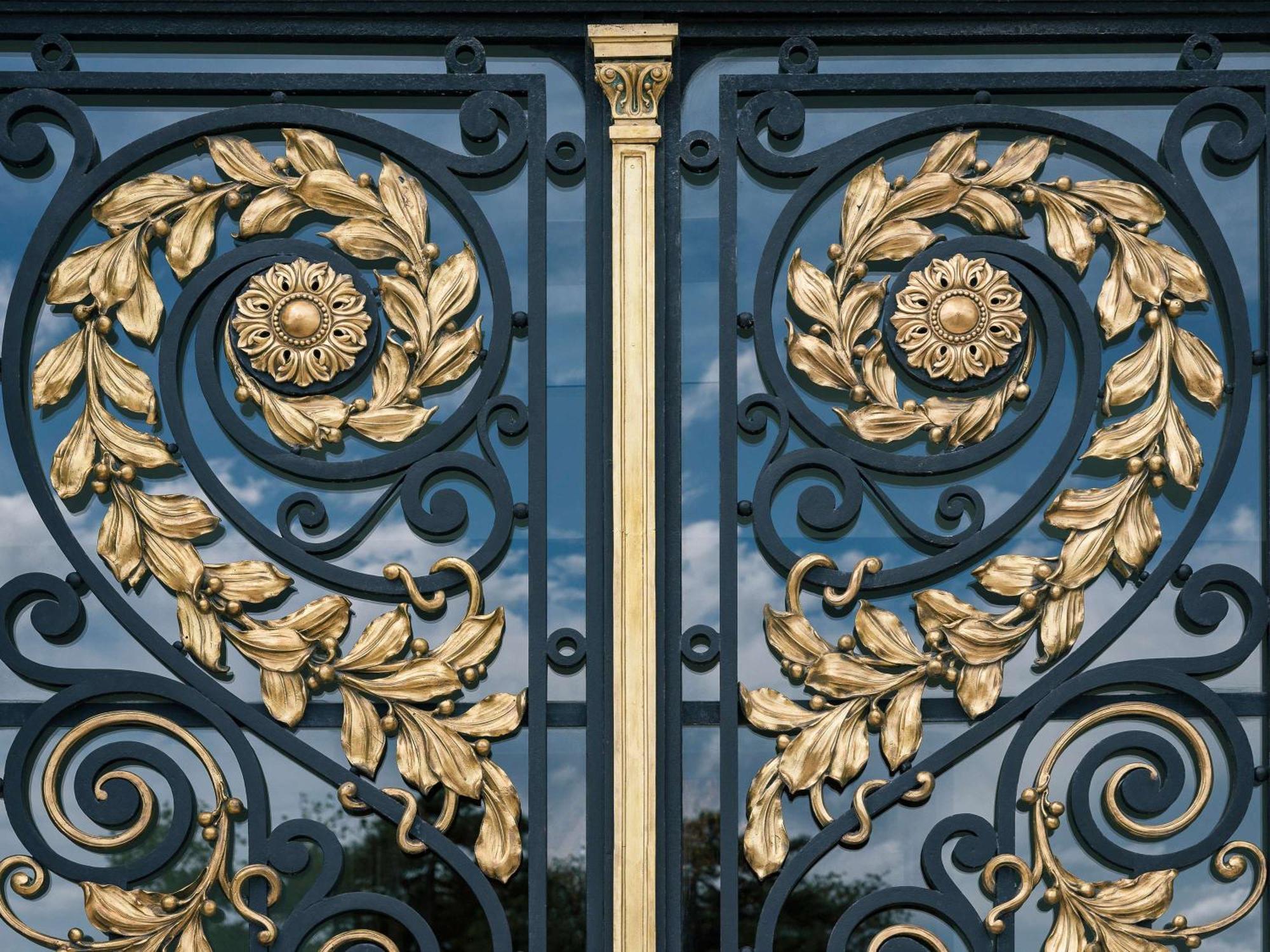 Sofitel Montevideo Casino Carrasco & Spa ภายนอก รูปภาพ Wrought iron gate
